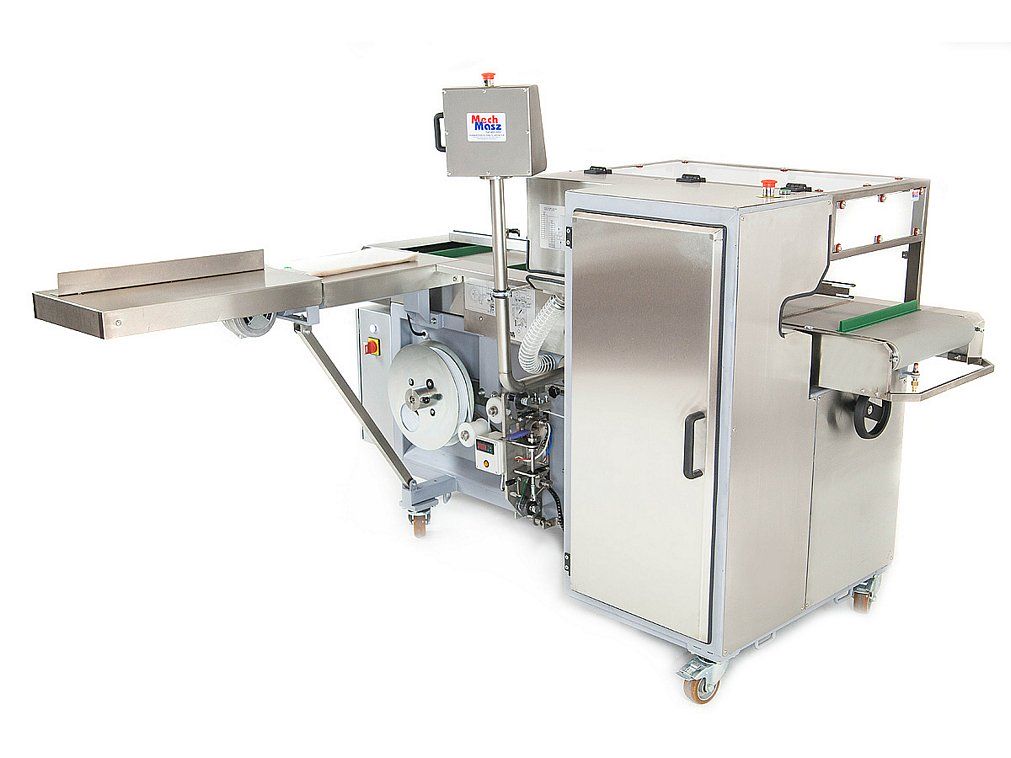 Bread packing line back view