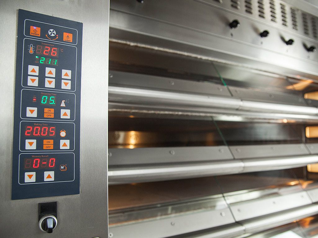 Deck oven control panel