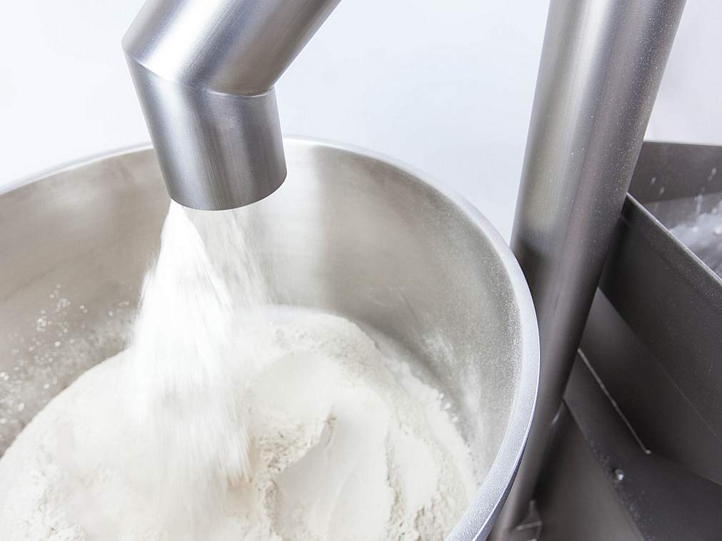60 Mesh,15cm Hemoton Stainless Steel Flour Sieve Round Fine Mesh Flour Sifter Handheld Flour Sifting Sieve Strainerfor Kitchen Baking