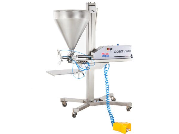 Automatic dosing machine for bakery pastry