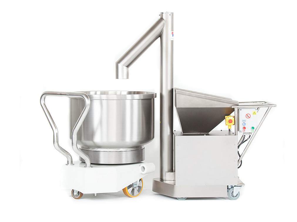 Flour sifter with mixer
